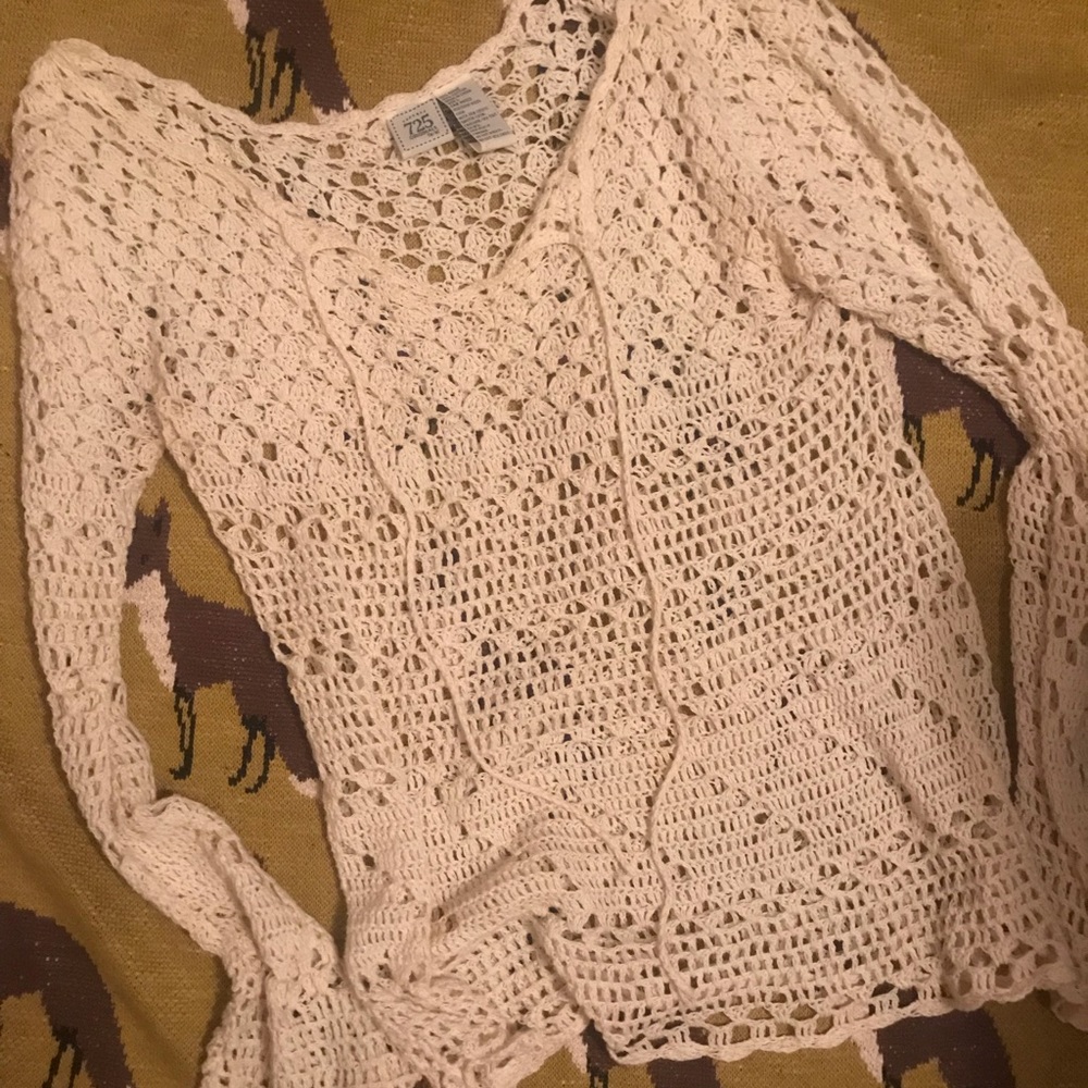 Crochet oversized long sleeve